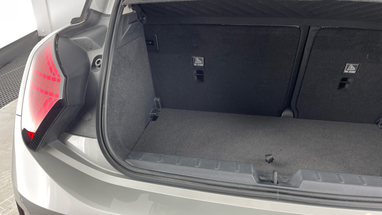 MINI Cooper 135kW E Classic [Level 1] 41kWh 3dr Auto Electric Hatchback